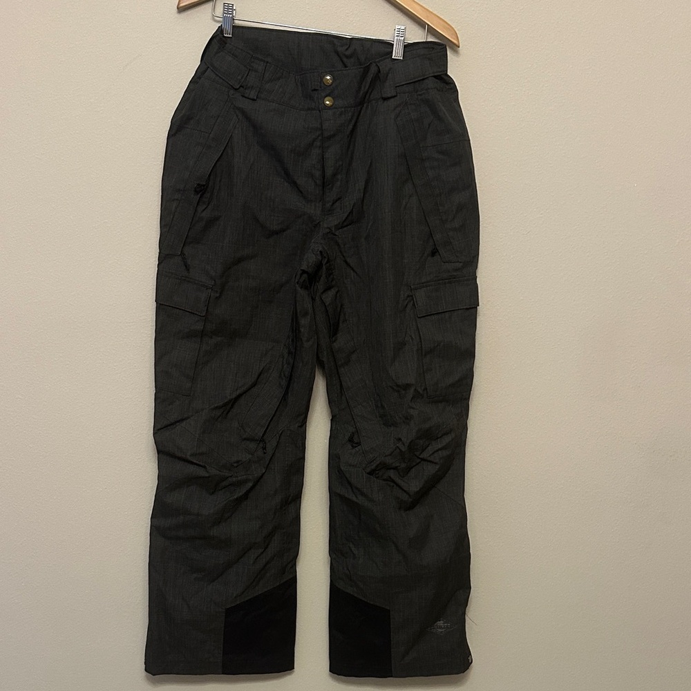 Columbia Titanium Omni-Heat gray snow pants.